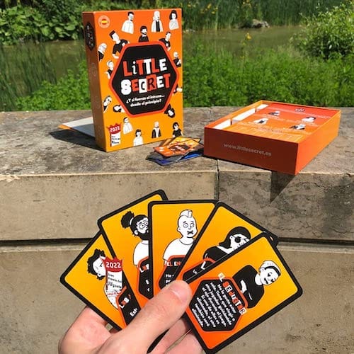 Little secret juego mesa