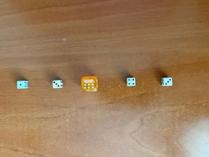 5 dados lanzados